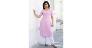 How to Style Your Chikankari Kurti for Any Occasion: Tips and Tricks